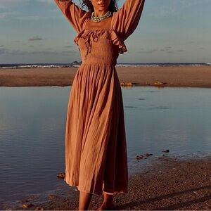 NWT [Size XS] - Free People Oasis Midi Dress
